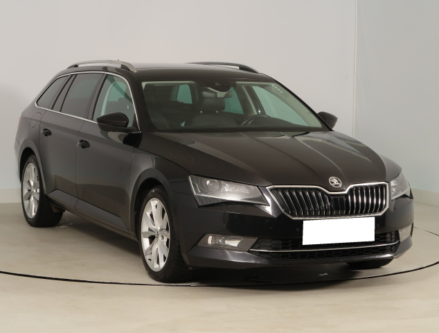 Škoda Superb 2016