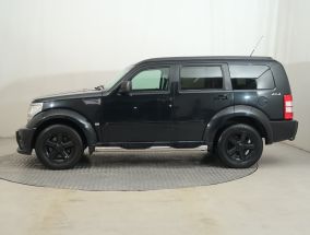 Dodge Nitro - 2010