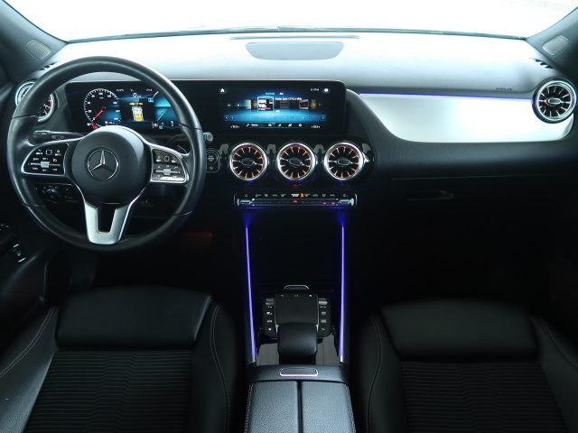 Mercedes-Benz GLA 200 d