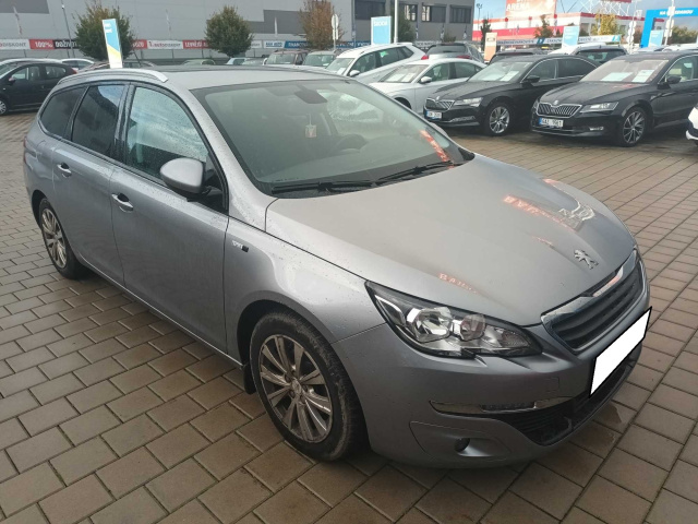 Peugeot 308 2016