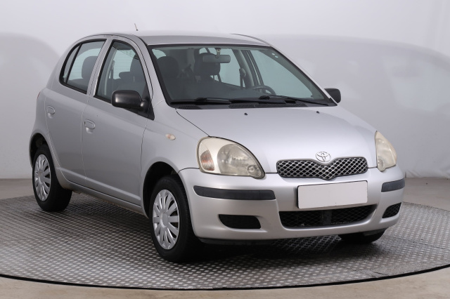 Toyota Yaris 2003
