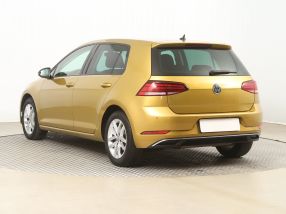 Volkswagen Golf - 2017