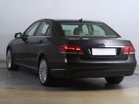 Mercedes-Benz E - 2013
