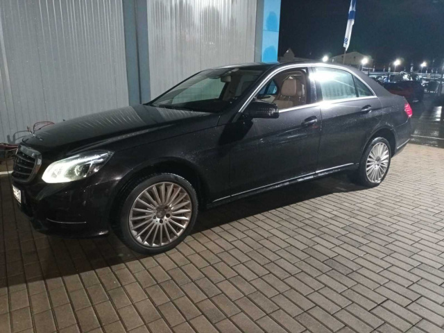 Mercedes-Benz E 2013