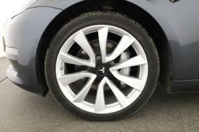 Tesla Model 3 - 2019
