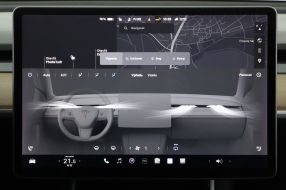 Tesla Model 3 - 2019