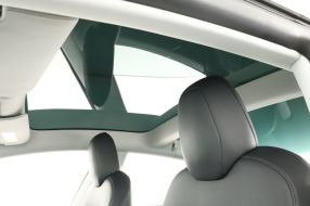 Tesla Model 3 - 2019