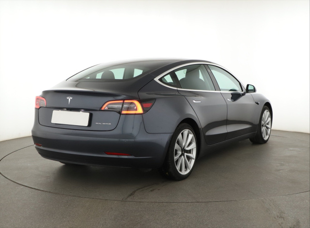 Tesla Model 3 Long Range 4WD 78kWh