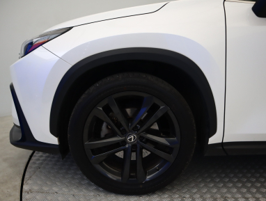 Lexus NX - 2023