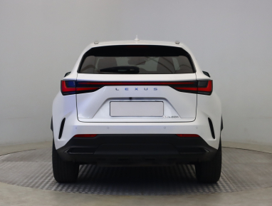 Lexus NX - 2023