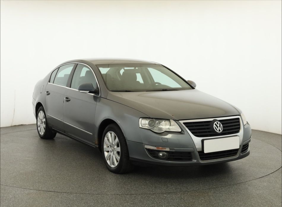 Volkswagen Passat - 2005