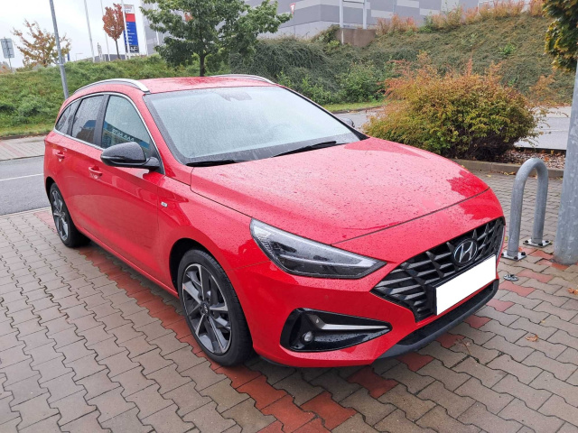 Hyundai i30 2021