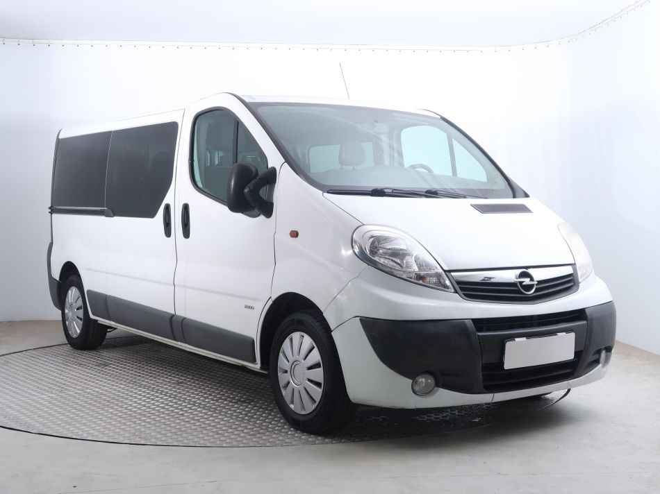 Opel Vivaro - 2012