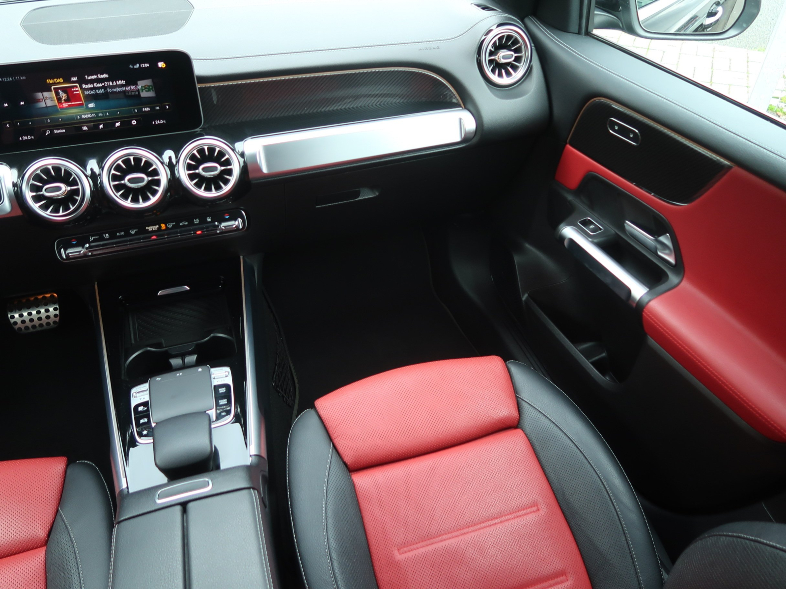 Mercedes - Benz GLB - 2020