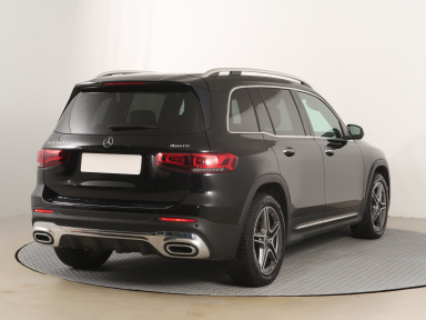 Mercedes-Benz GLB - 2020