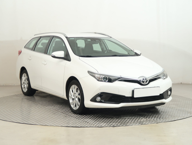 Toyota Auris 2017