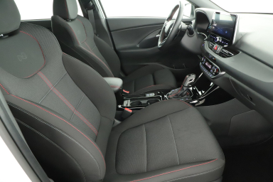 Hyundai i30 - 2025