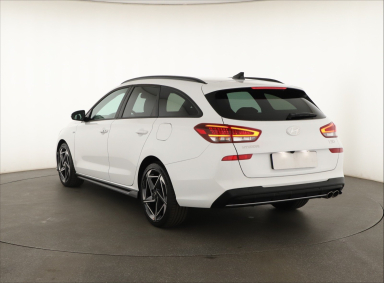 Hyundai i30 - 2025