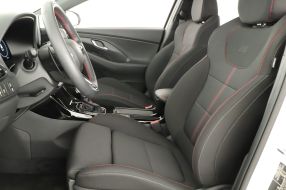 Hyundai i30 - 2025