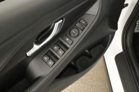 Hyundai i30 - 2025