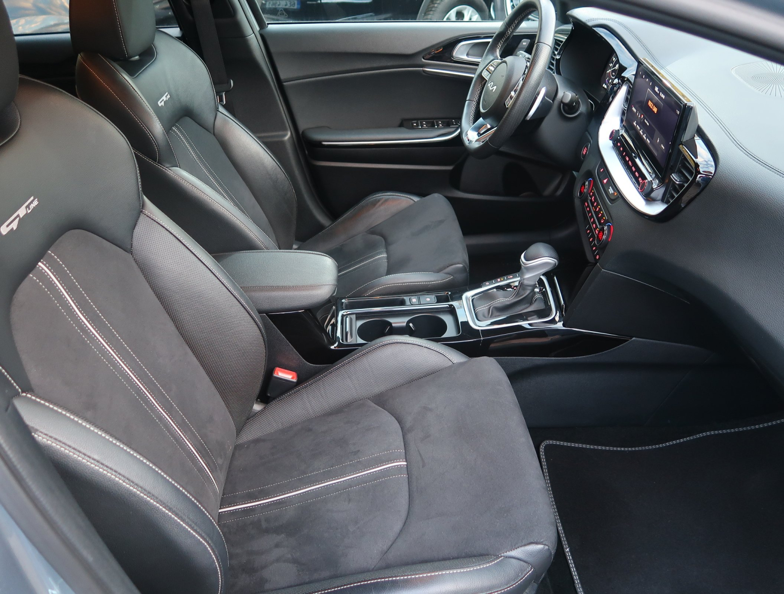 Kia ProCeed - 2023