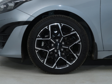 Kia ProCeed - 2023