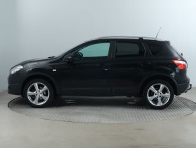 Nissan Qashqai - 2013