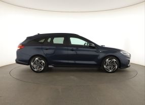 Hyundai i30 - 2025