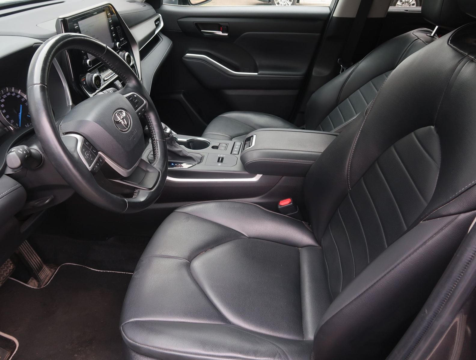 Toyota Highlander - 2022