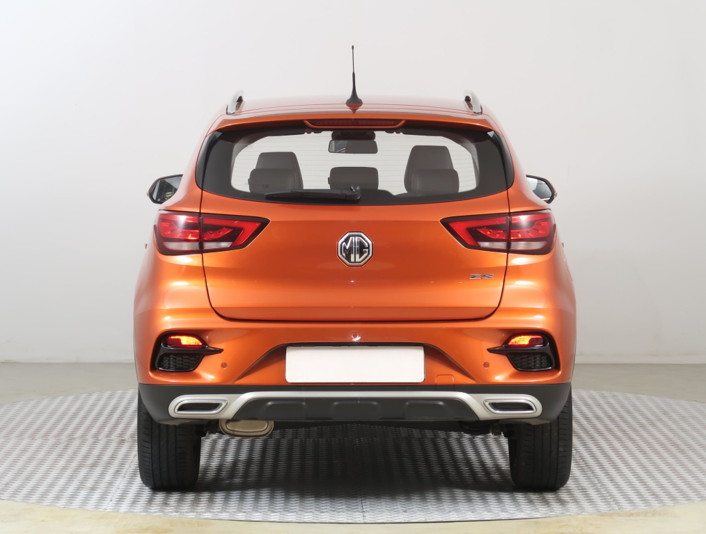 MG ZS SUV