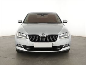 Skoda Superb - 2019