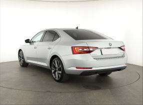 Skoda Superb - 2019