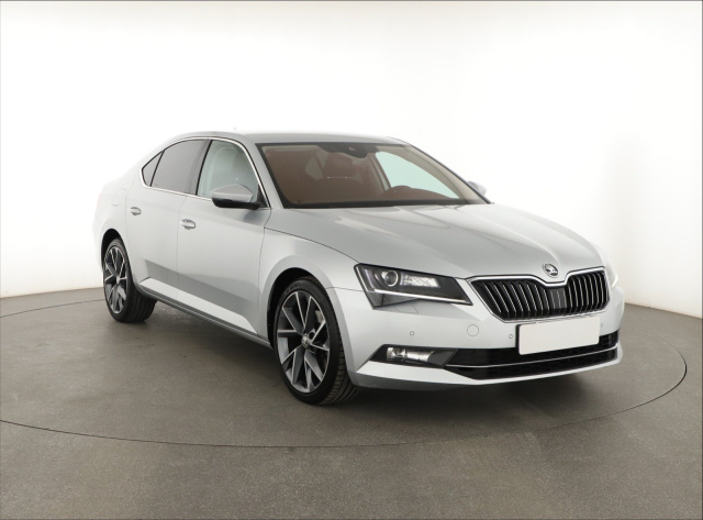 Škoda Superb 2019
