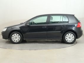 Volkswagen Golf - 2004