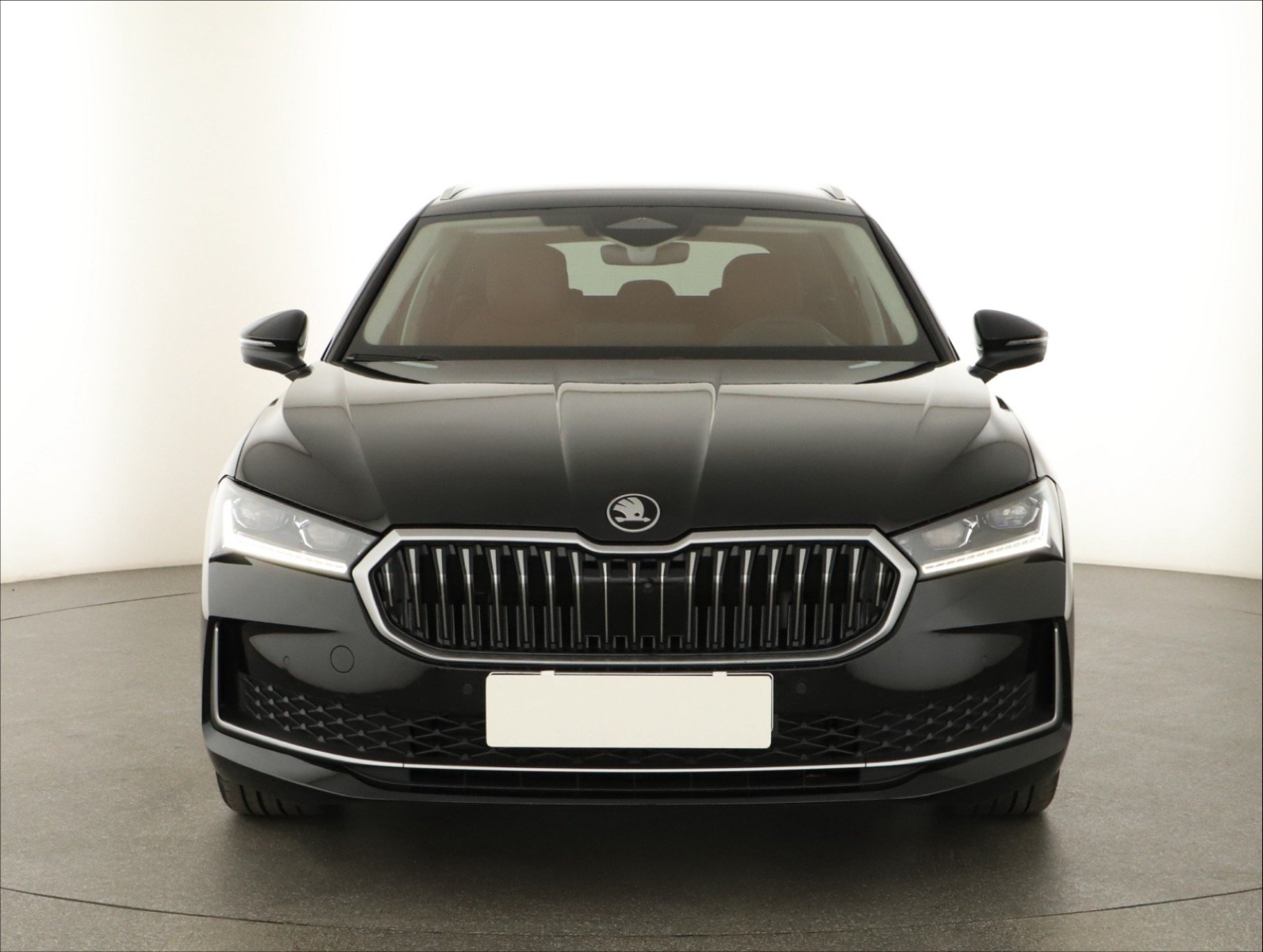 Škoda Superb - 2024