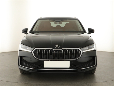 Škoda Superb - 2024