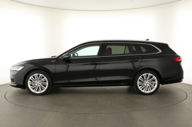Škoda Superb - 2024