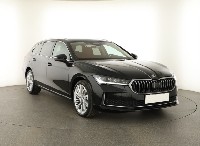 Škoda Superb 2024