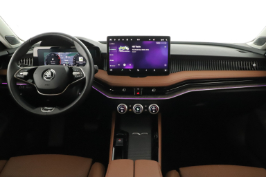 Škoda Superb - 2024