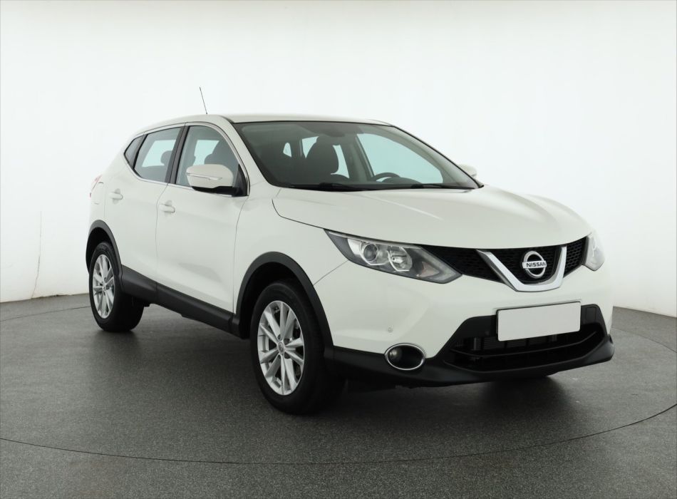 Nissan Qashqai - 2015