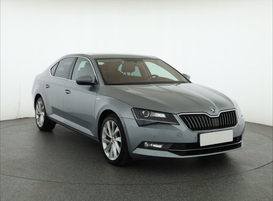 Skoda Superb - 2018