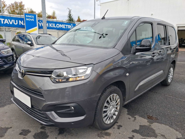 Toyota Proace City Verso 2024