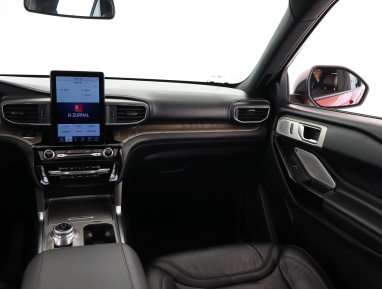 Ford Explorer - 2022