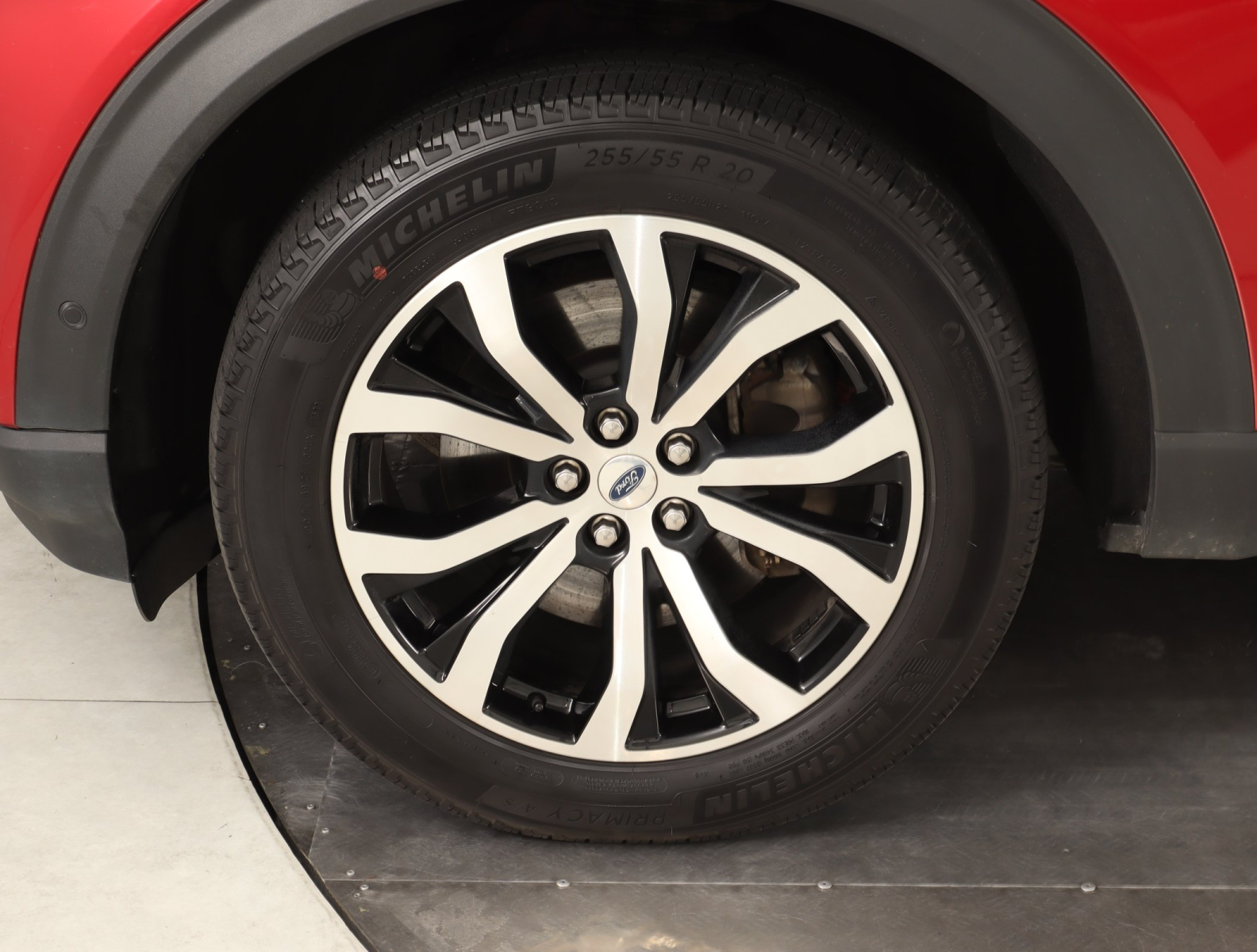 Ford Explorer - 2022