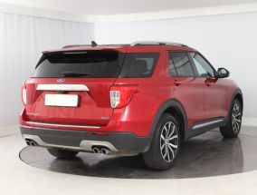 Ford Explorer - 2022