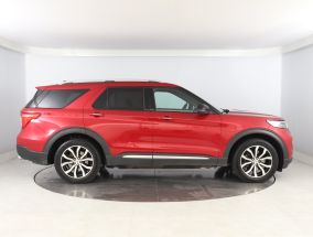 Ford Explorer - 2022