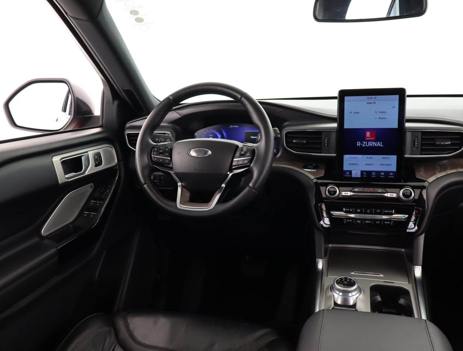 Ford Explorer - 2022