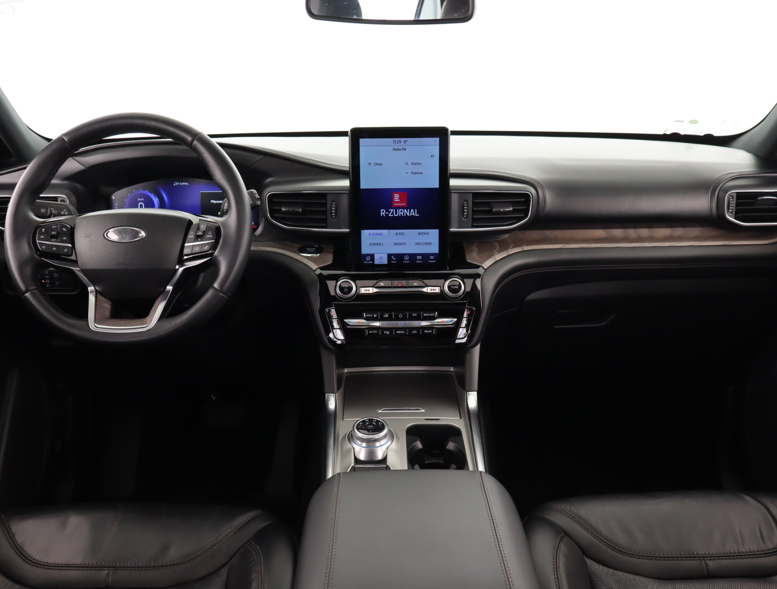 Ford Explorer - 2022