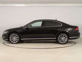 Volkswagen Passat - 2020
