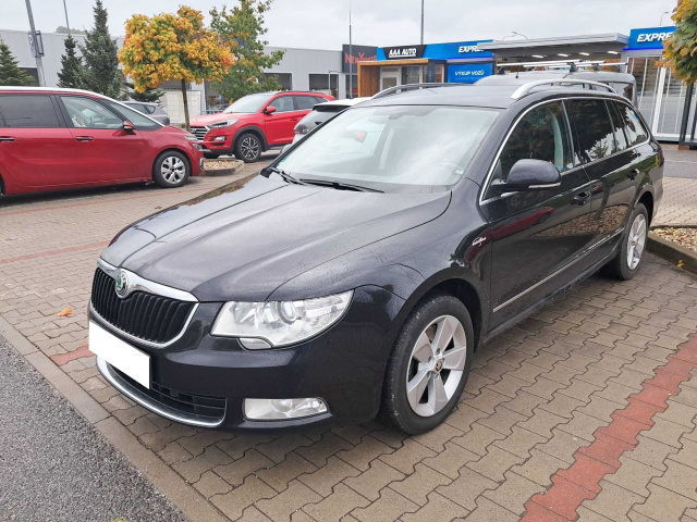 Škoda Superb 2013